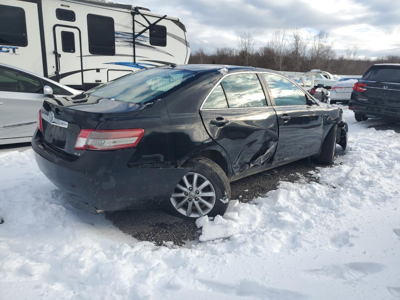 2011 Toyota Camry - Image 3