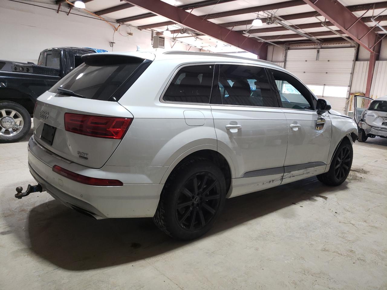 2018 Audi Q7 - Image 3