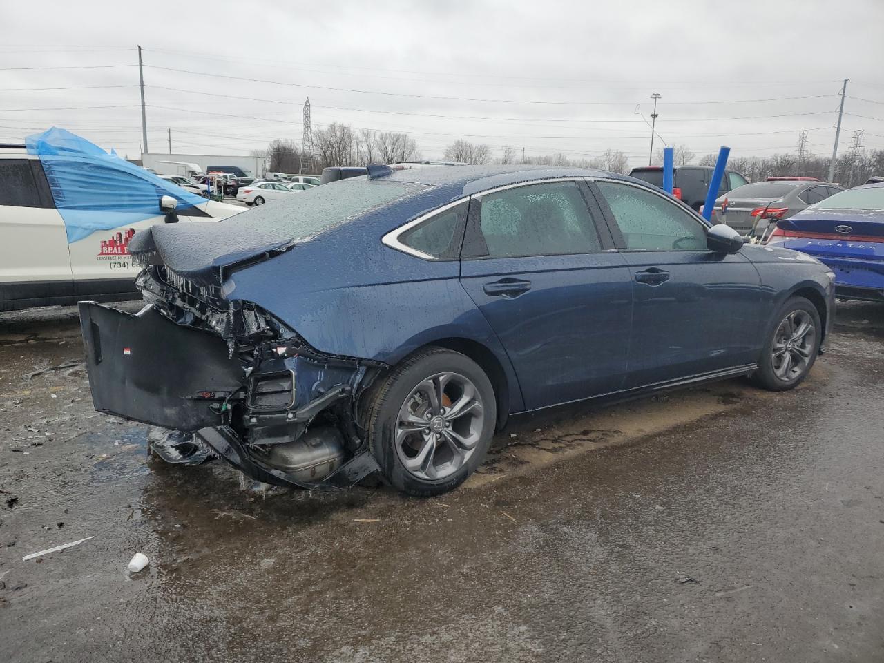 2023 Honda Accord - Image 3