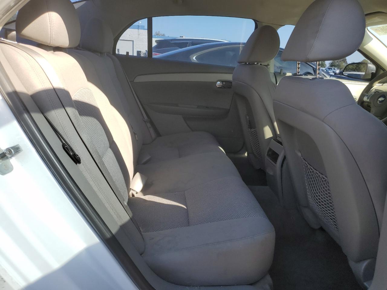 2010 Chevrolet Malibu - Image 10