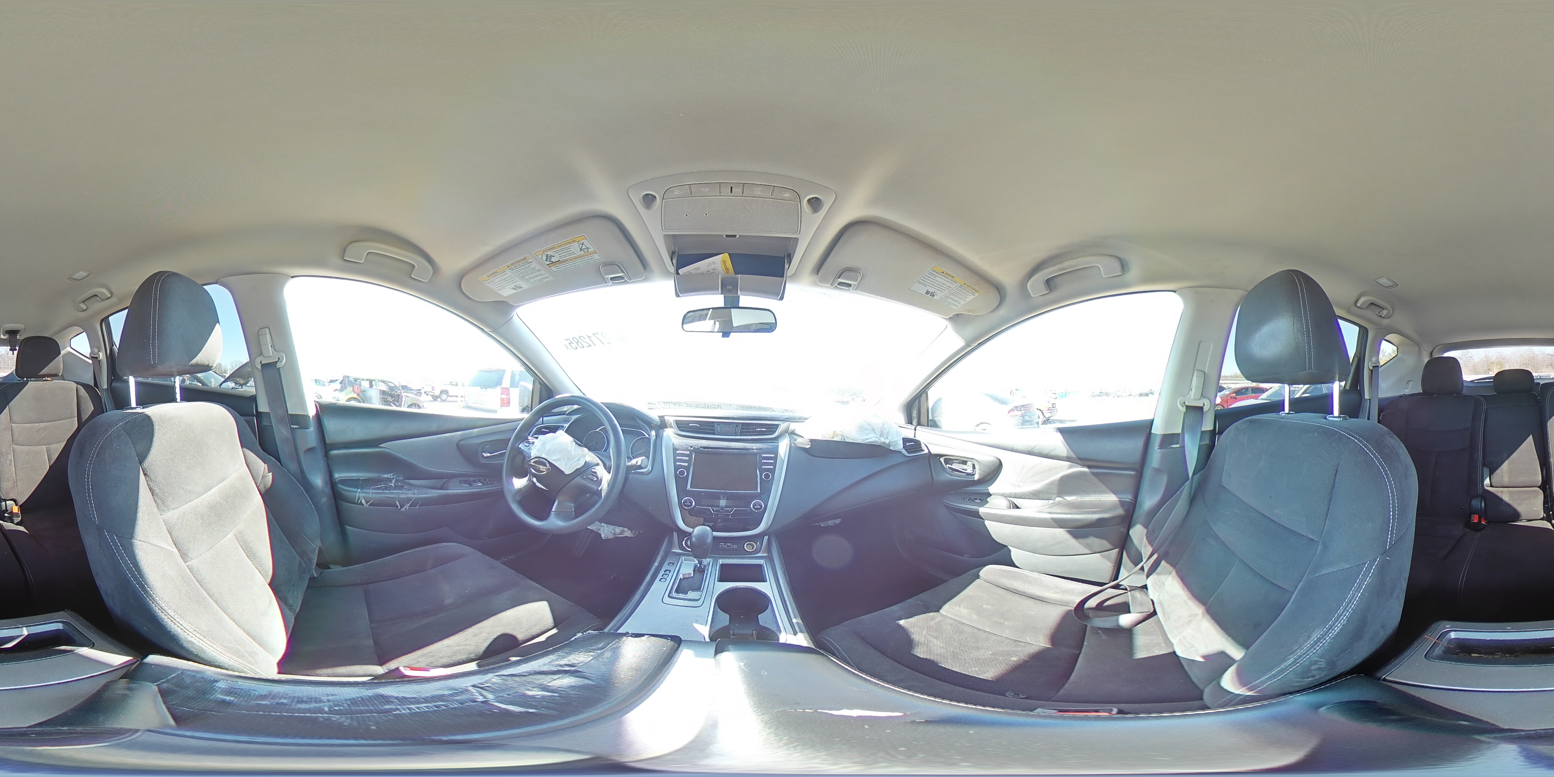 2019 Nissan Murano - Image 13