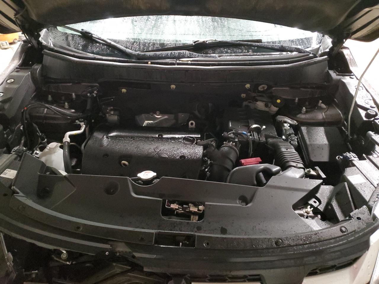 2021 Mitsubishi Outlander - Image 12