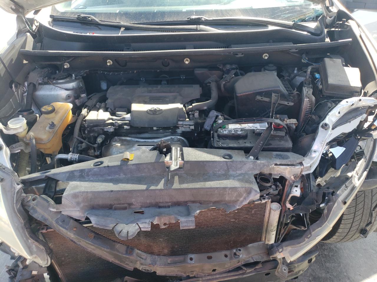 2013 Toyota RAV 4 - Image 13