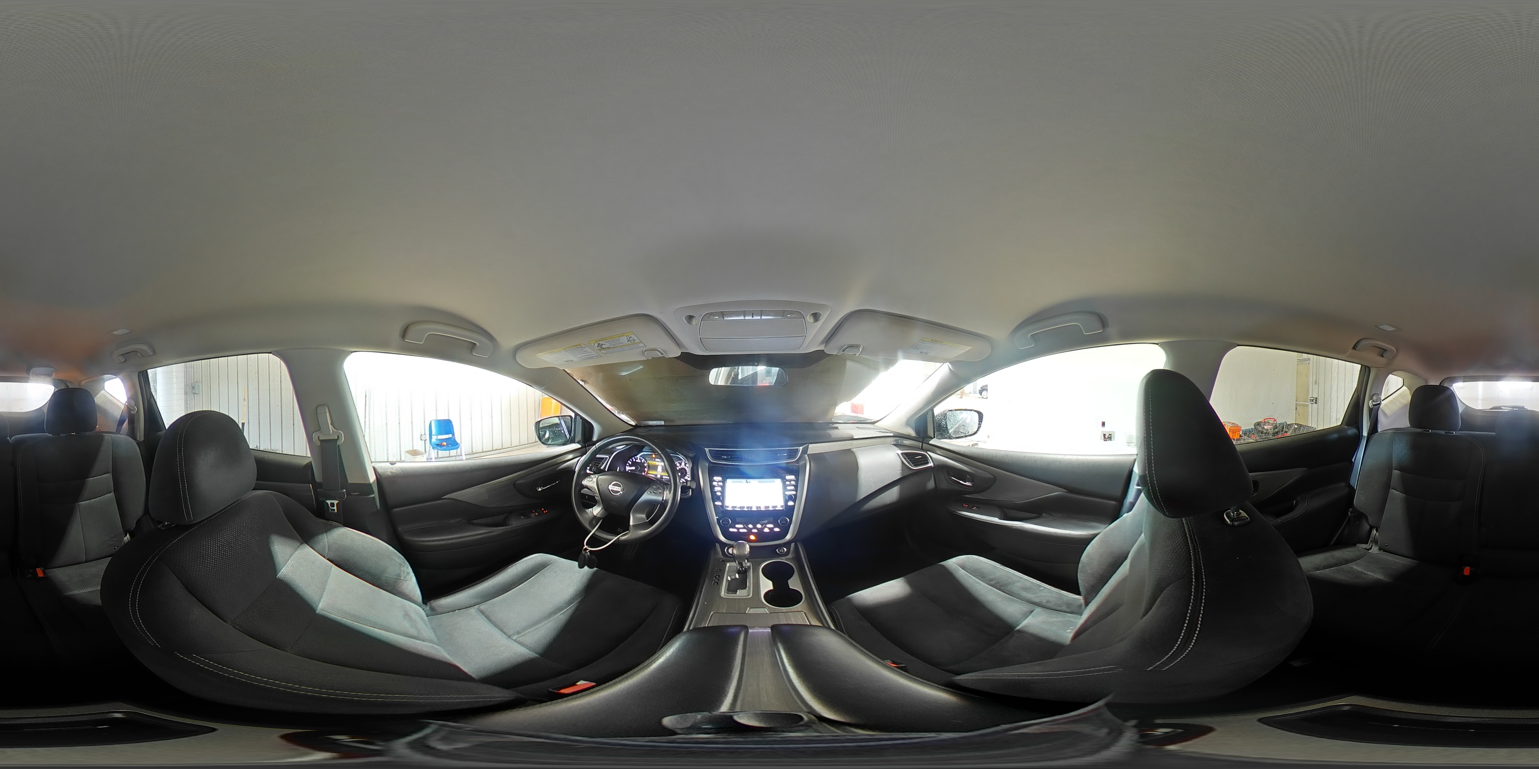 2017 Nissan Murano - Image 15