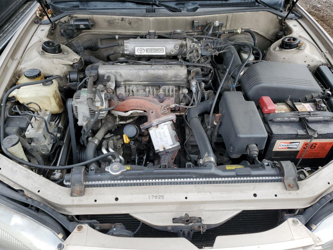 1996 Toyota Camry - Image 11