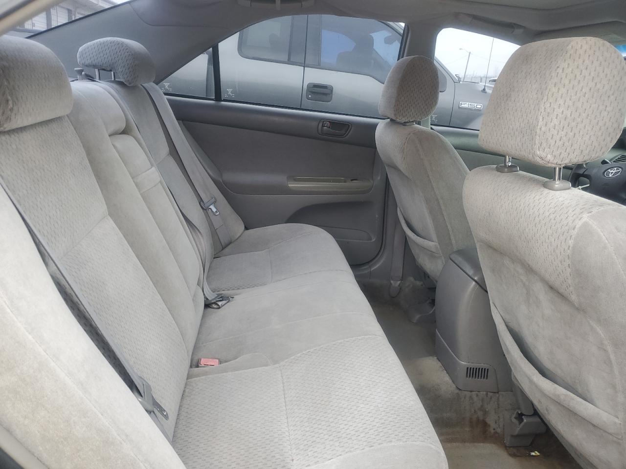 2003 Toyota Camry - Image 10