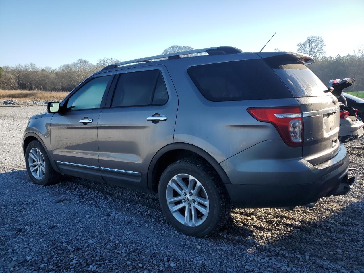 2013 Ford Explorer - Image 2