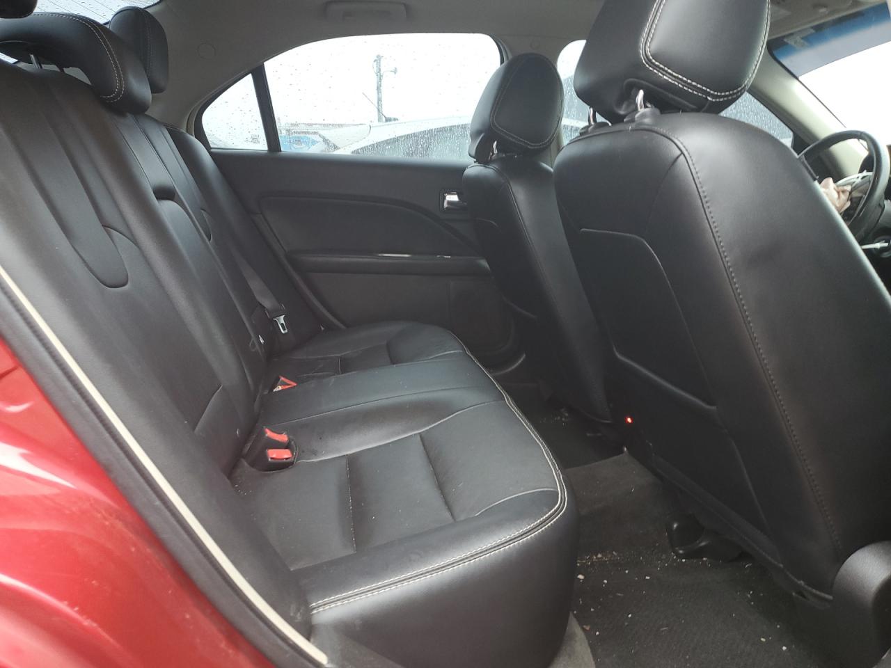 2012 Ford Fusion - Image 10