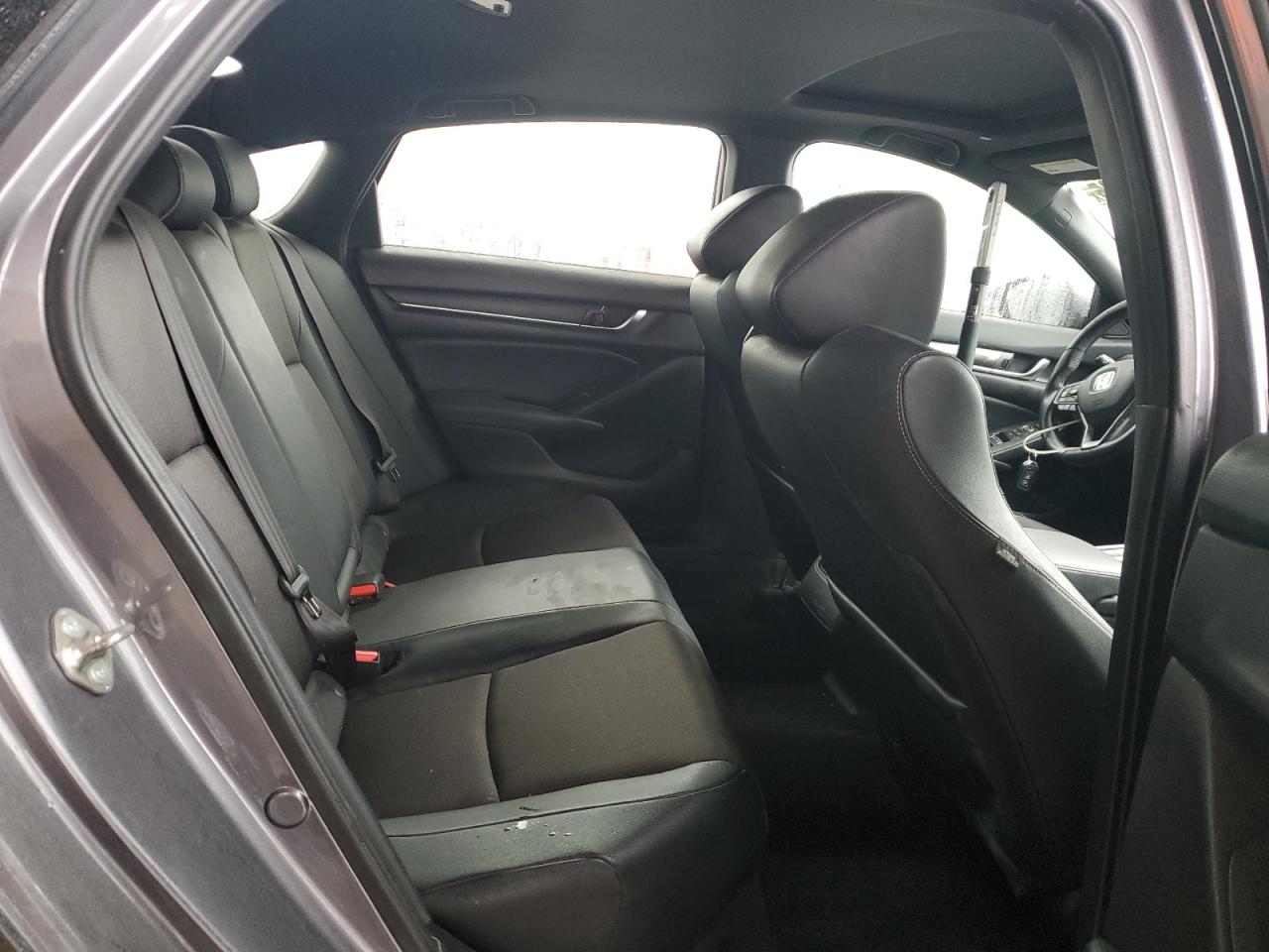 2018 Honda Accord - Image 10
