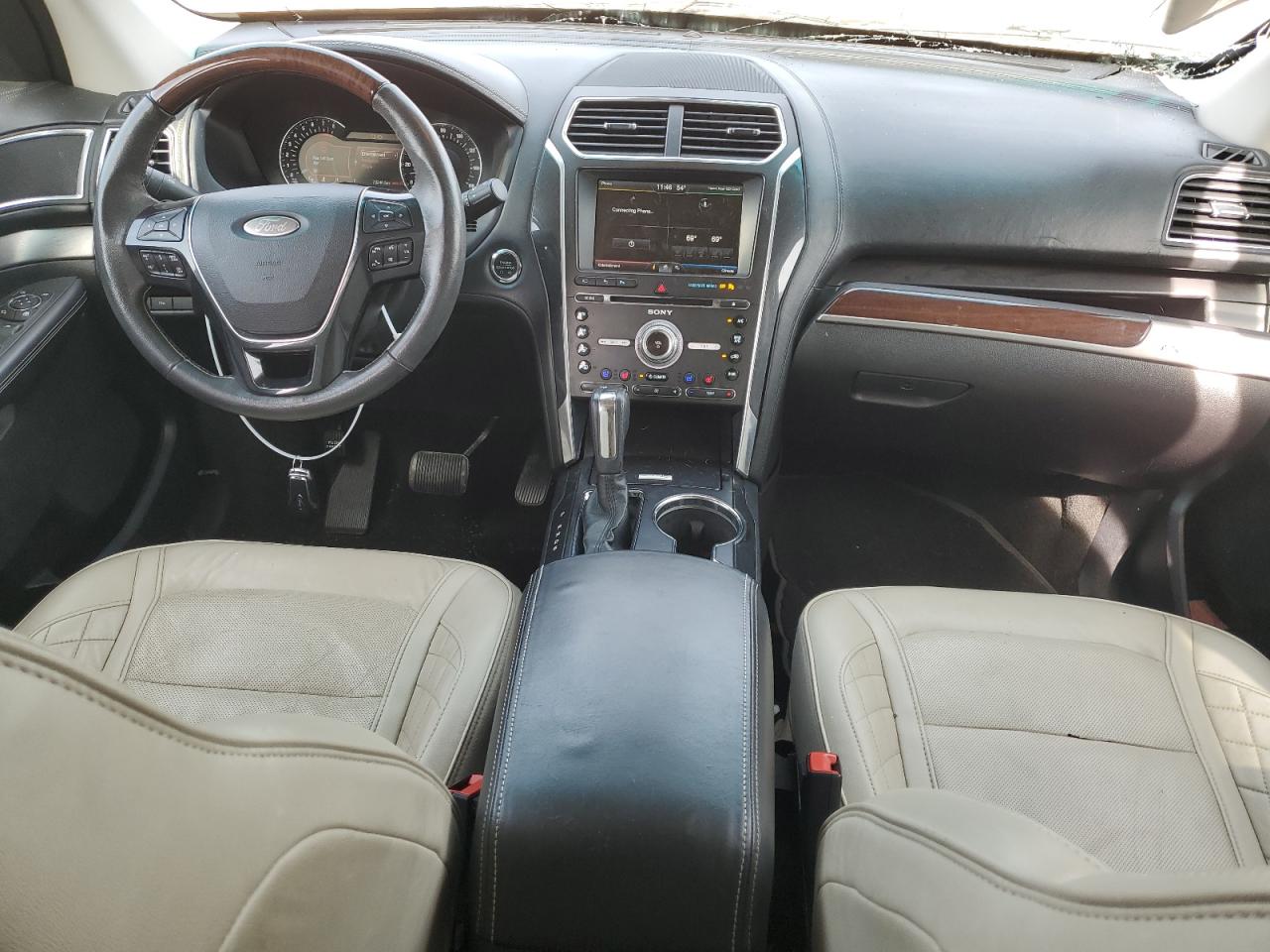 2016 Ford Explorer - Image 8
