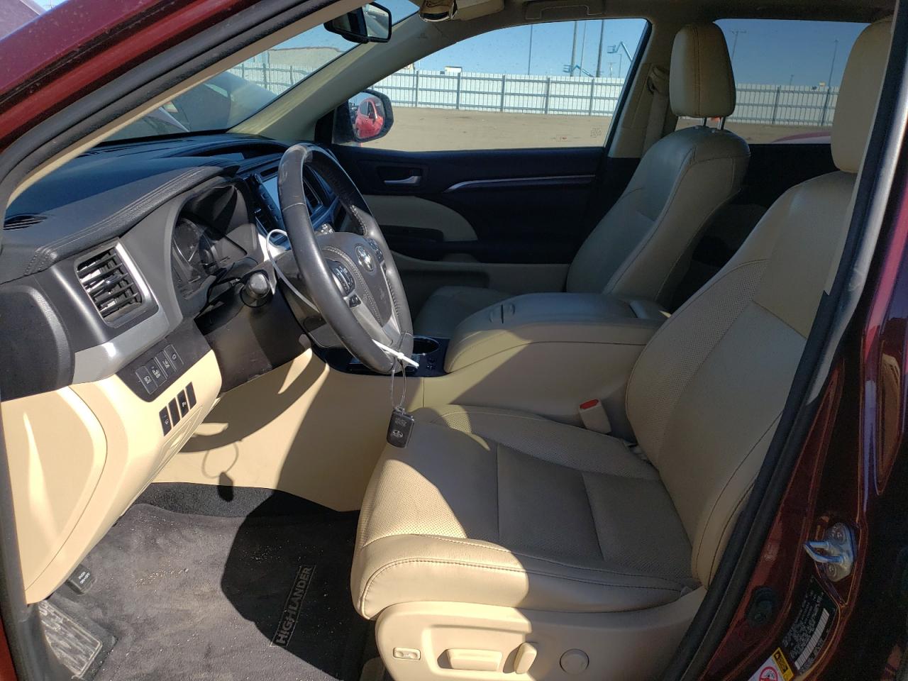 2015 Toyota Highlander - Image 7