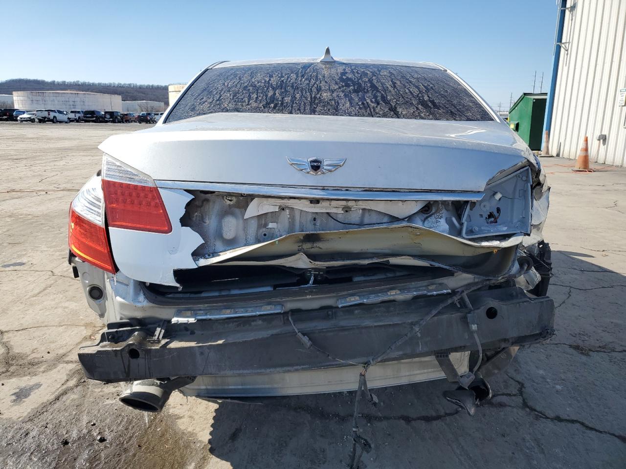 2009 Hyundai Genesis - Image 6