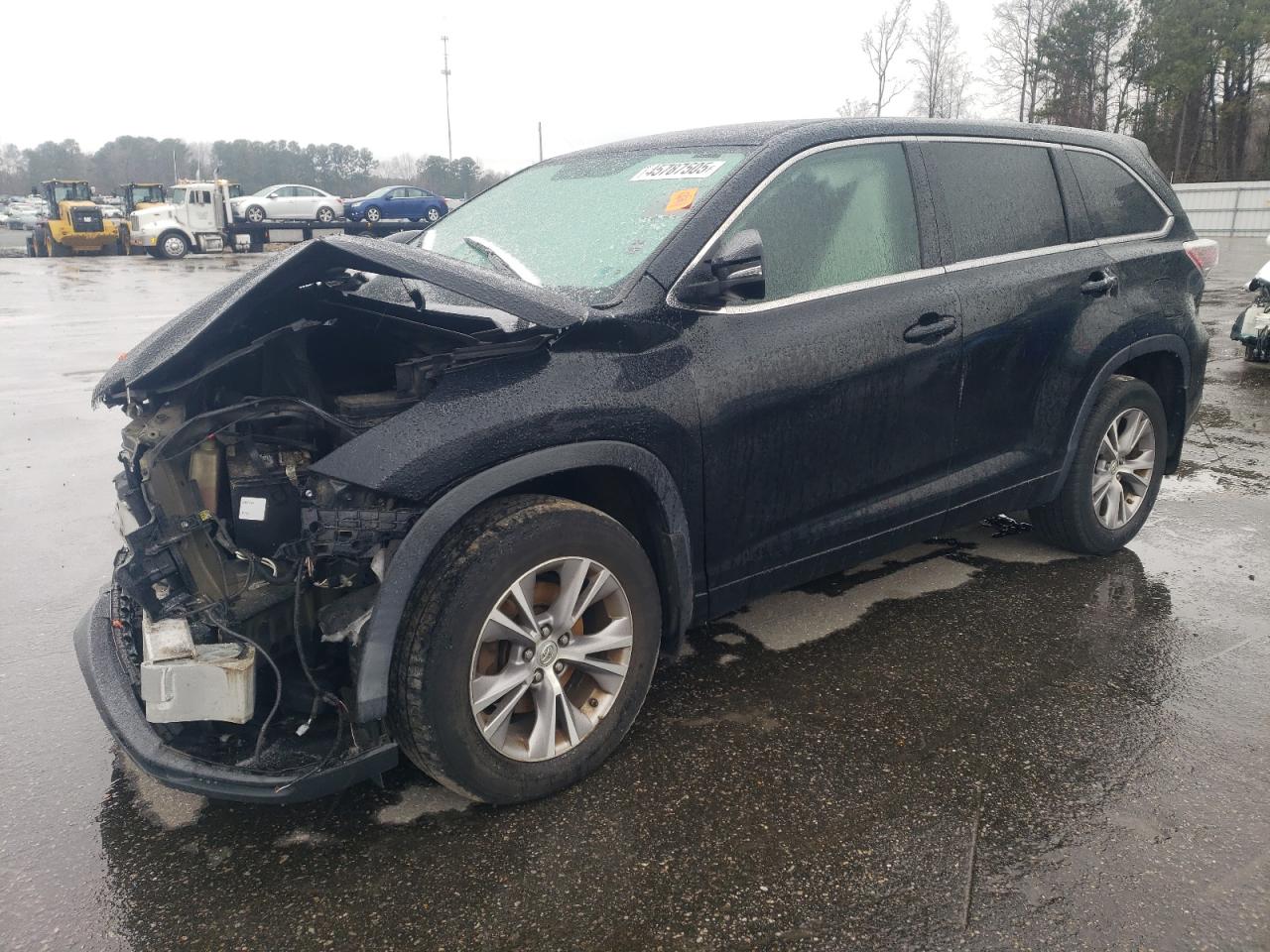 2015 Toyota Highlander - Image 1