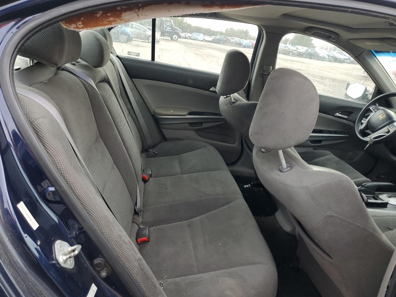 2010 Honda Accord - Image 10