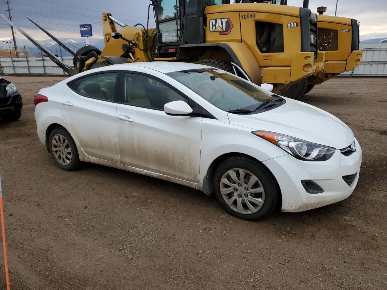 2012 Hyundai Elantra - Image 4
