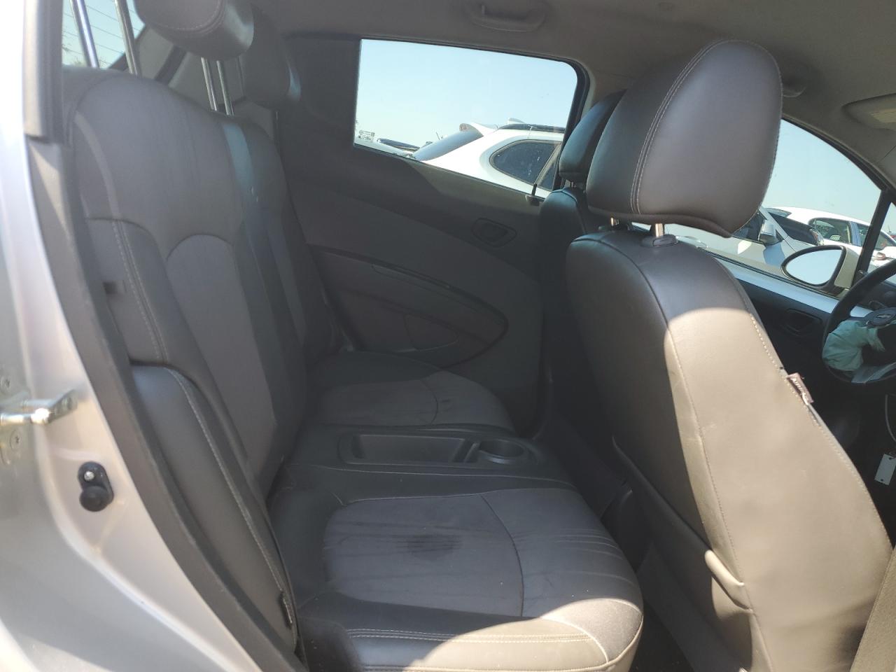 2014 Chevrolet Spark - Image 10