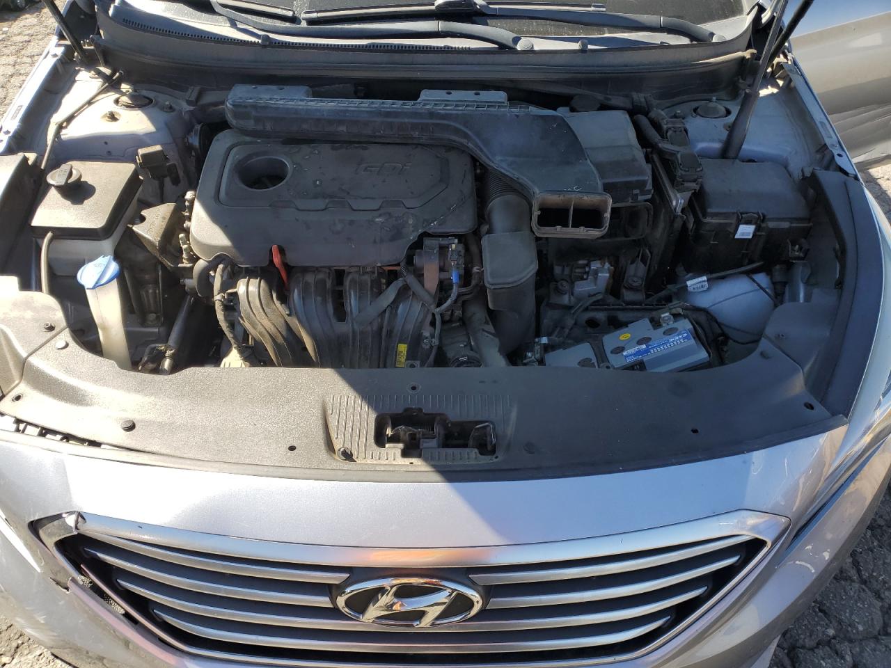 2017 Hyundai Sonata - Image 11