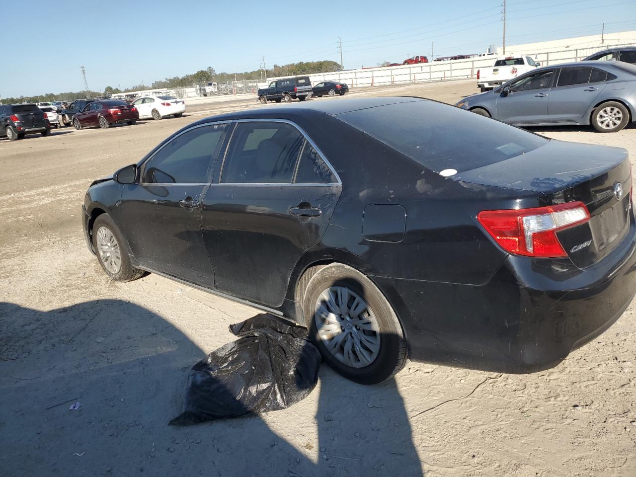 2014 Toyota Camry - Image 2