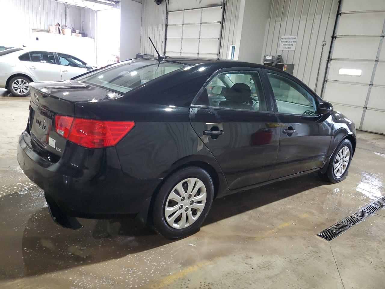 2012 Kia Forte - Image 3