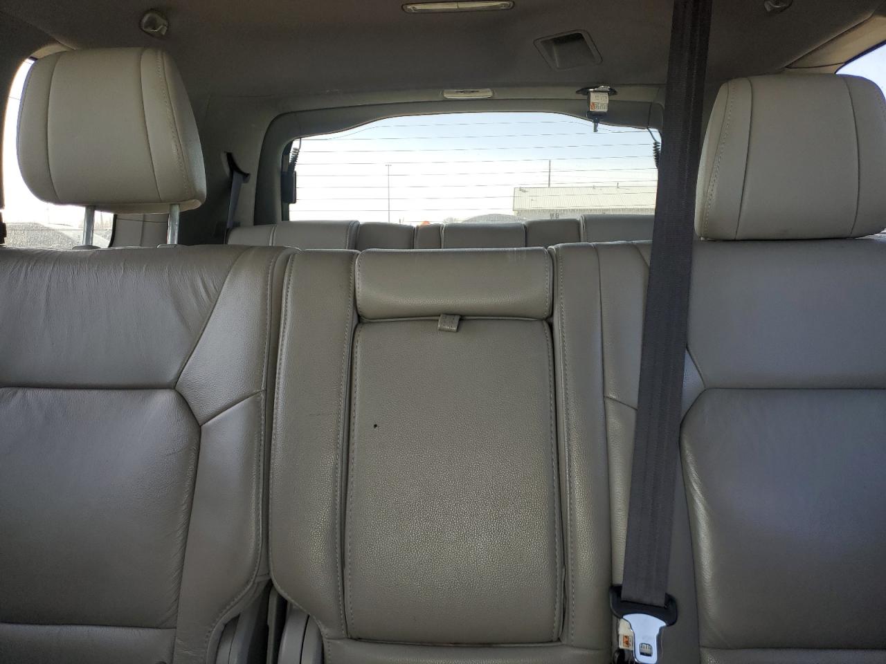 2015 Honda Pilot - Image 10