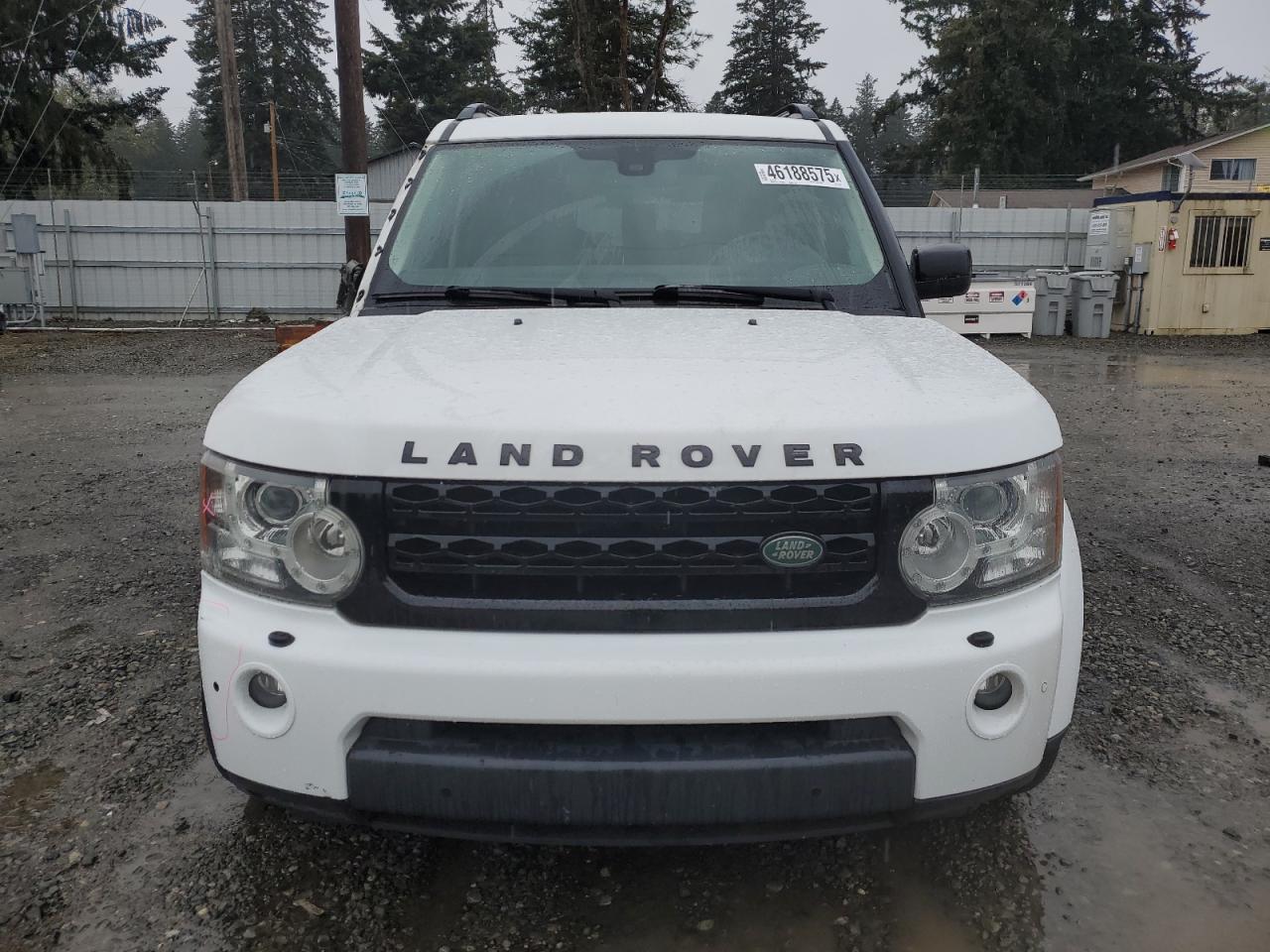 2013 Land Rover LR4 - Image 5