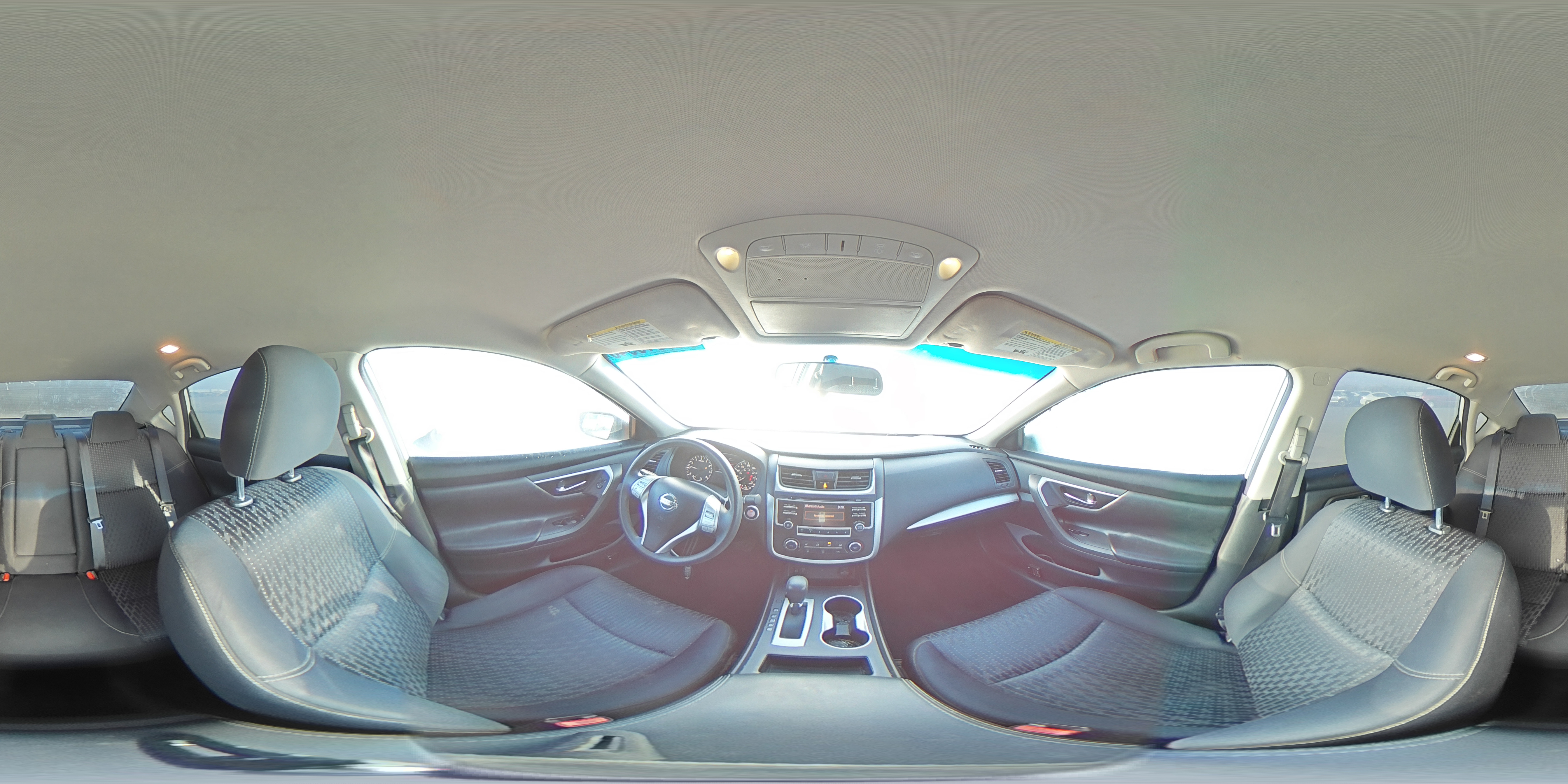 2016 Nissan Altima - Image 13