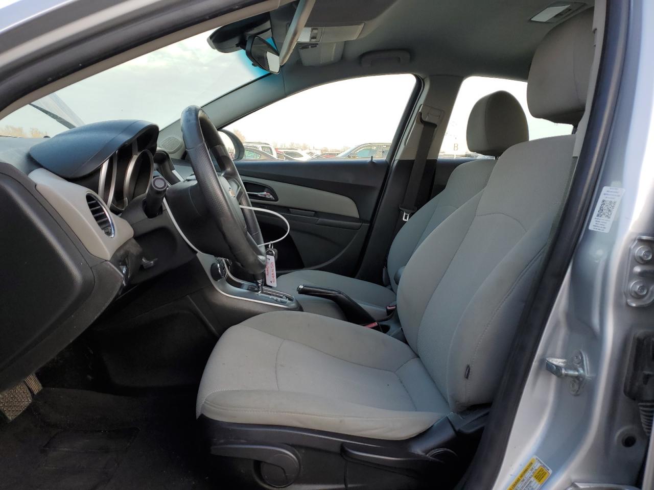 2011 Chevrolet Cruze - Image 7