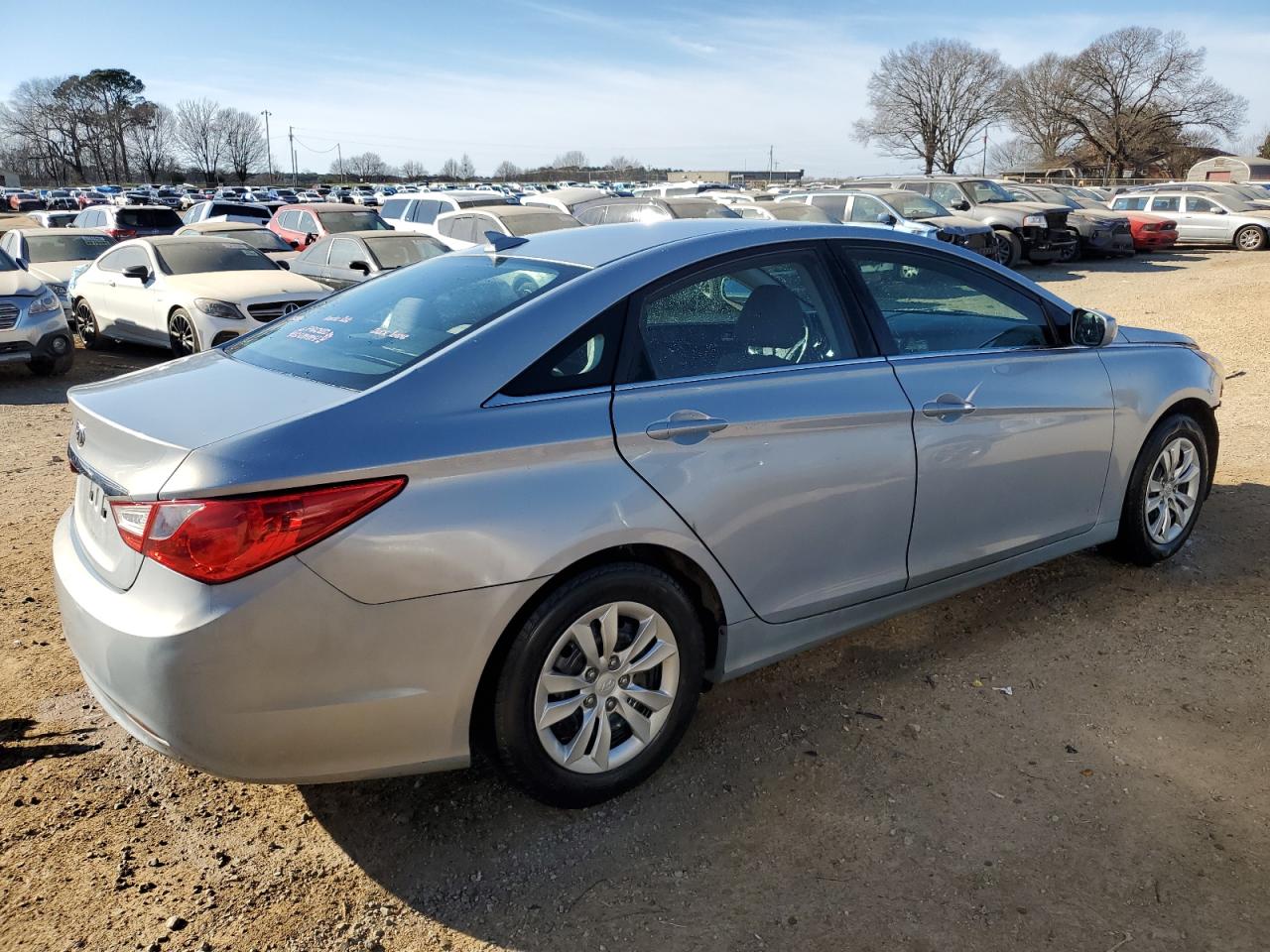2013 Hyundai Sonata - Image 3