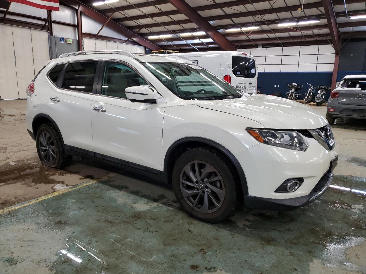 2016 Nissan Rogue - Image 4