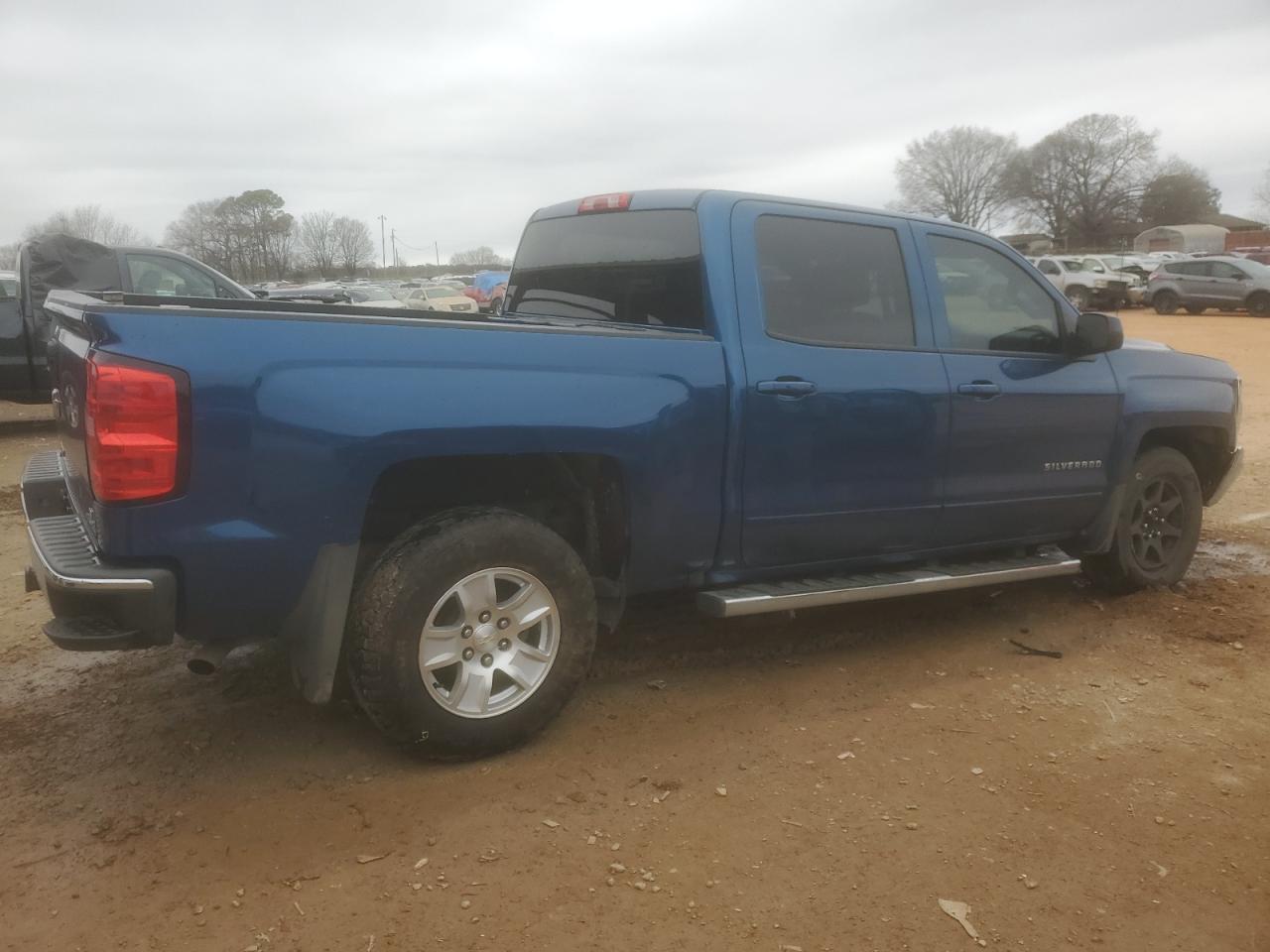 2018 Chevrolet Silverado - Image 3