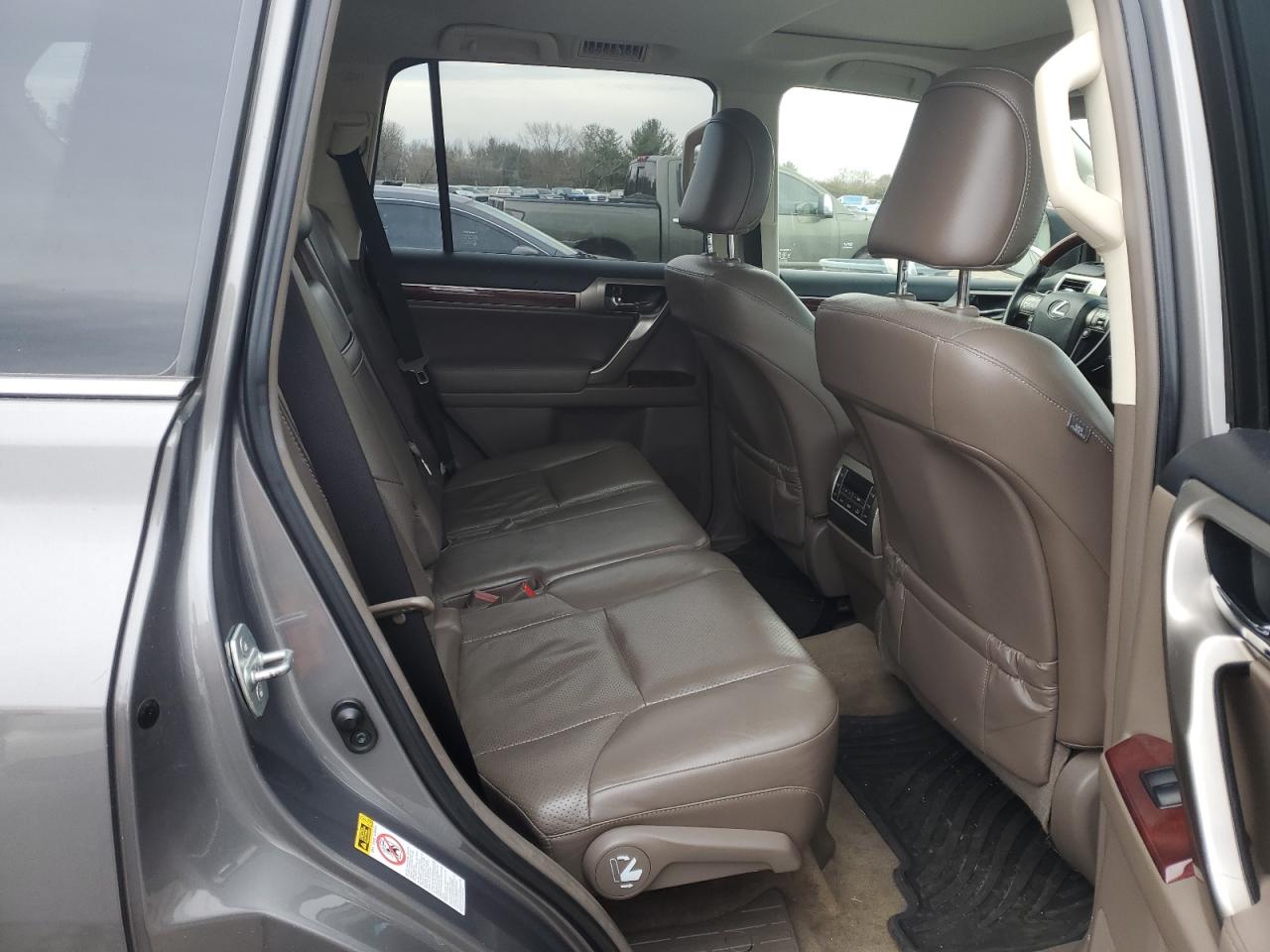 2013 Lexus GX - Image 11