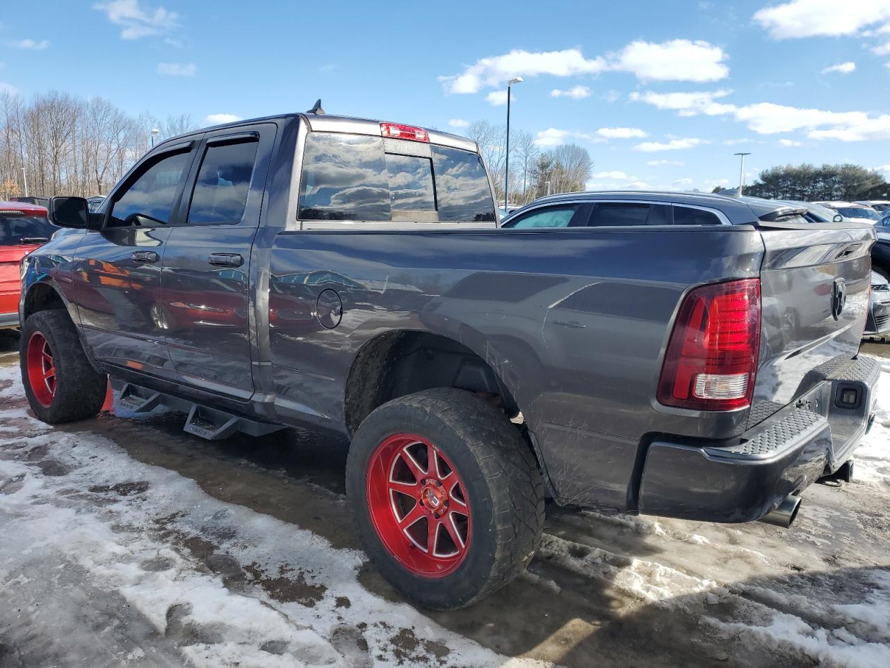 2014 RAM 1500 - Image 2