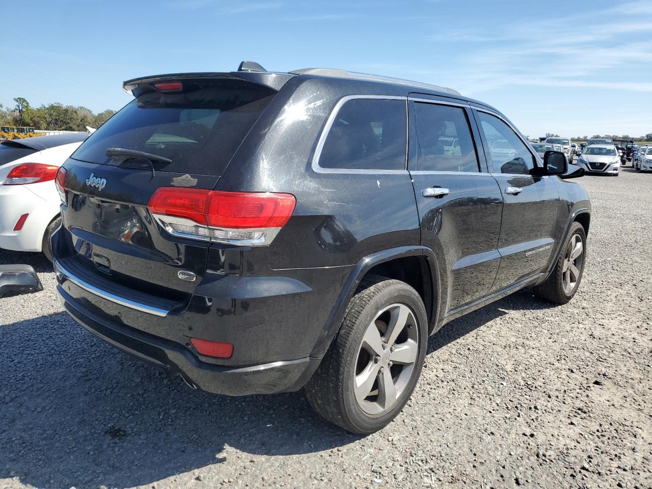 2015 Jeep Grand Cherokee - Image 3