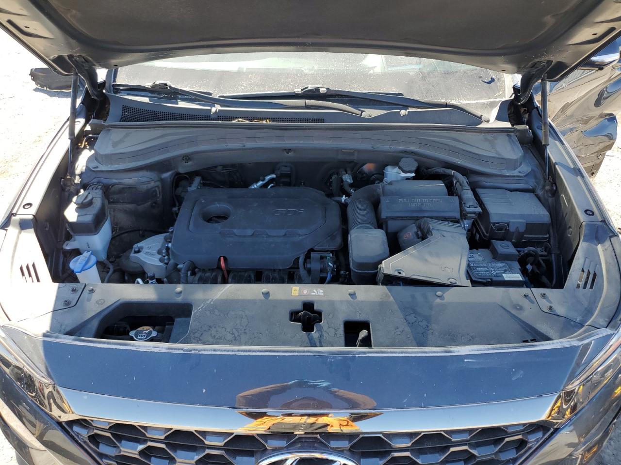 2020 Hyundai Santa Fe - Image 12