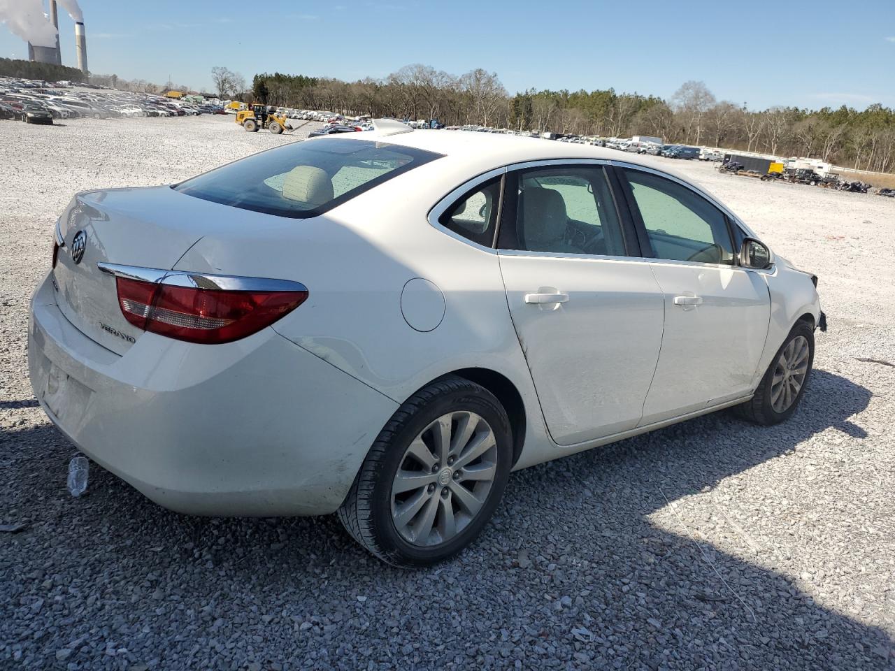 2016 Buick Verano - Image 3