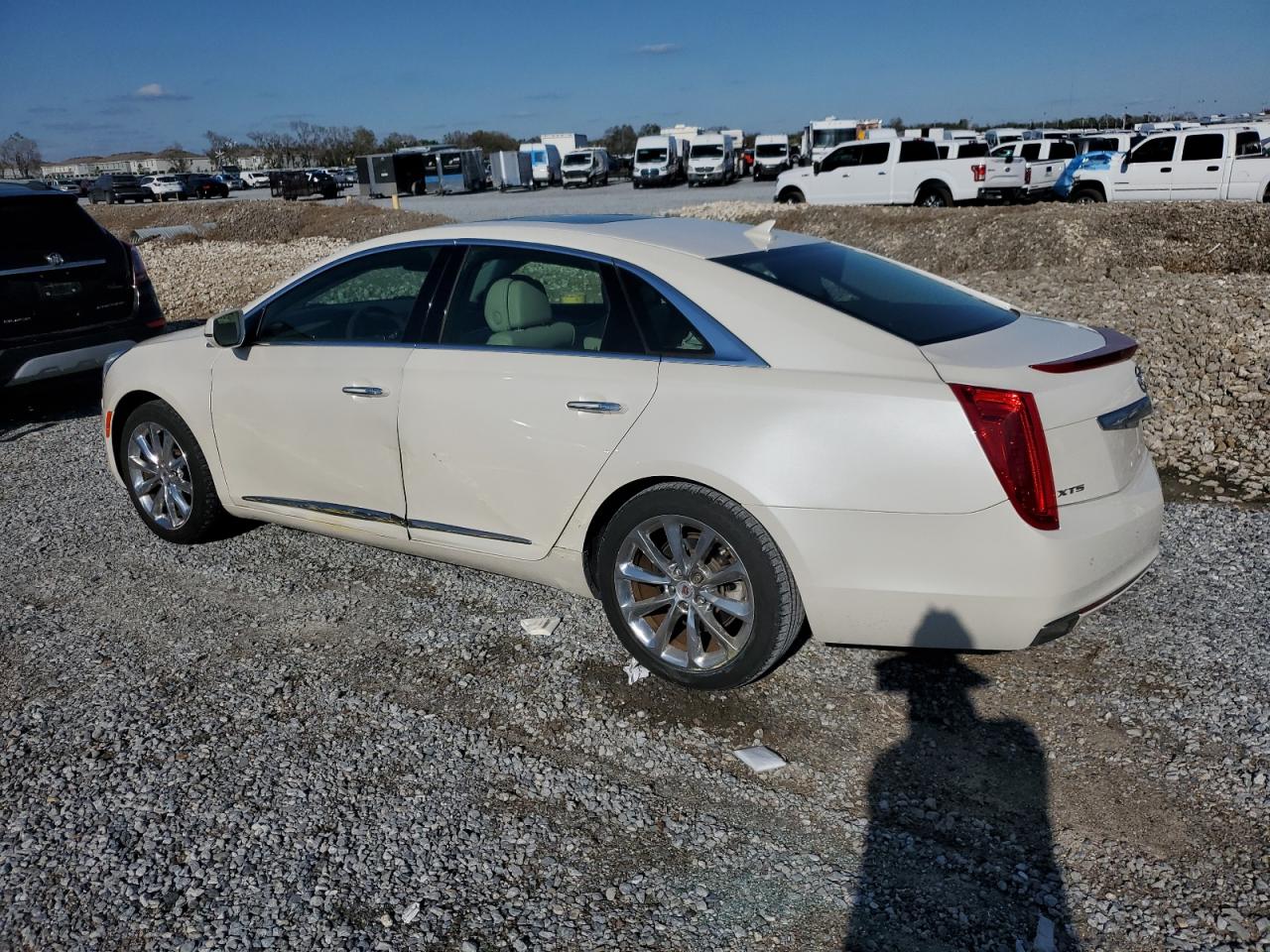 2014 Cadillac XTS - Image 2