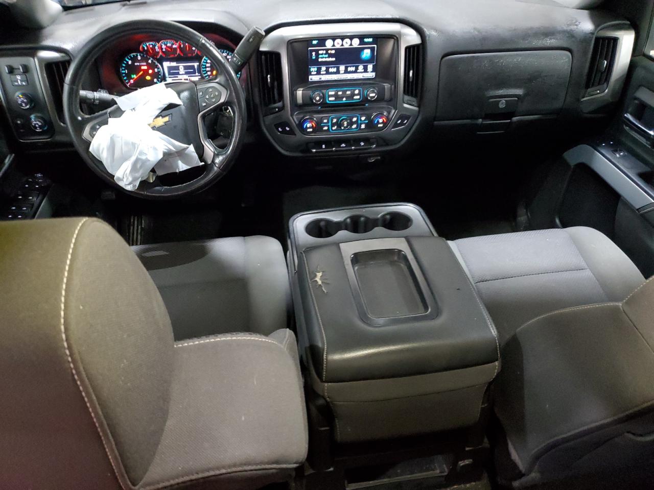 2016 Chevrolet Silverado - Image 8