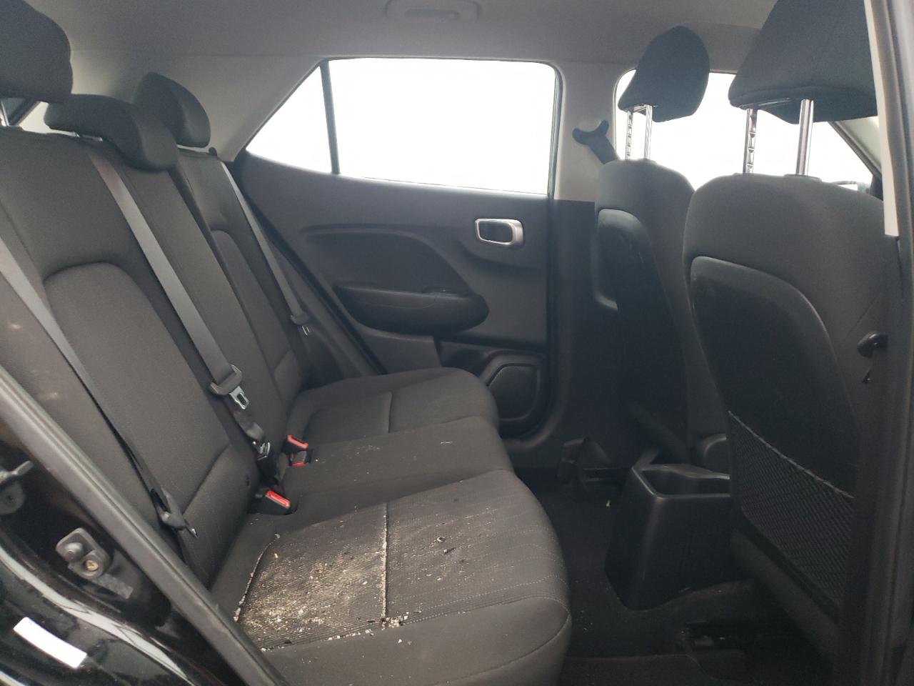 2022 Hyundai Venue - Image 10