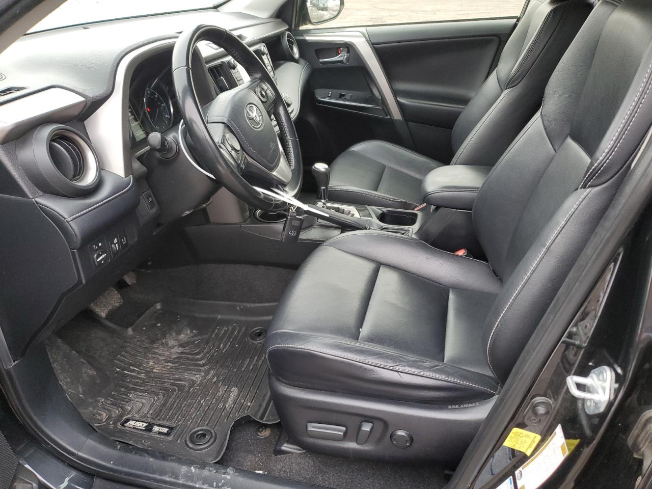 2018 Toyota RAV 4 - Image 7