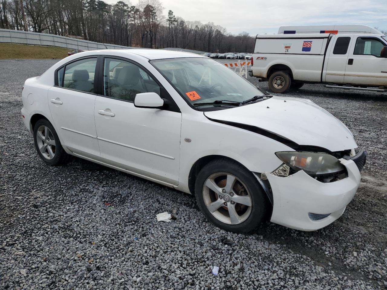 2005 Mazda 3 - Image 4