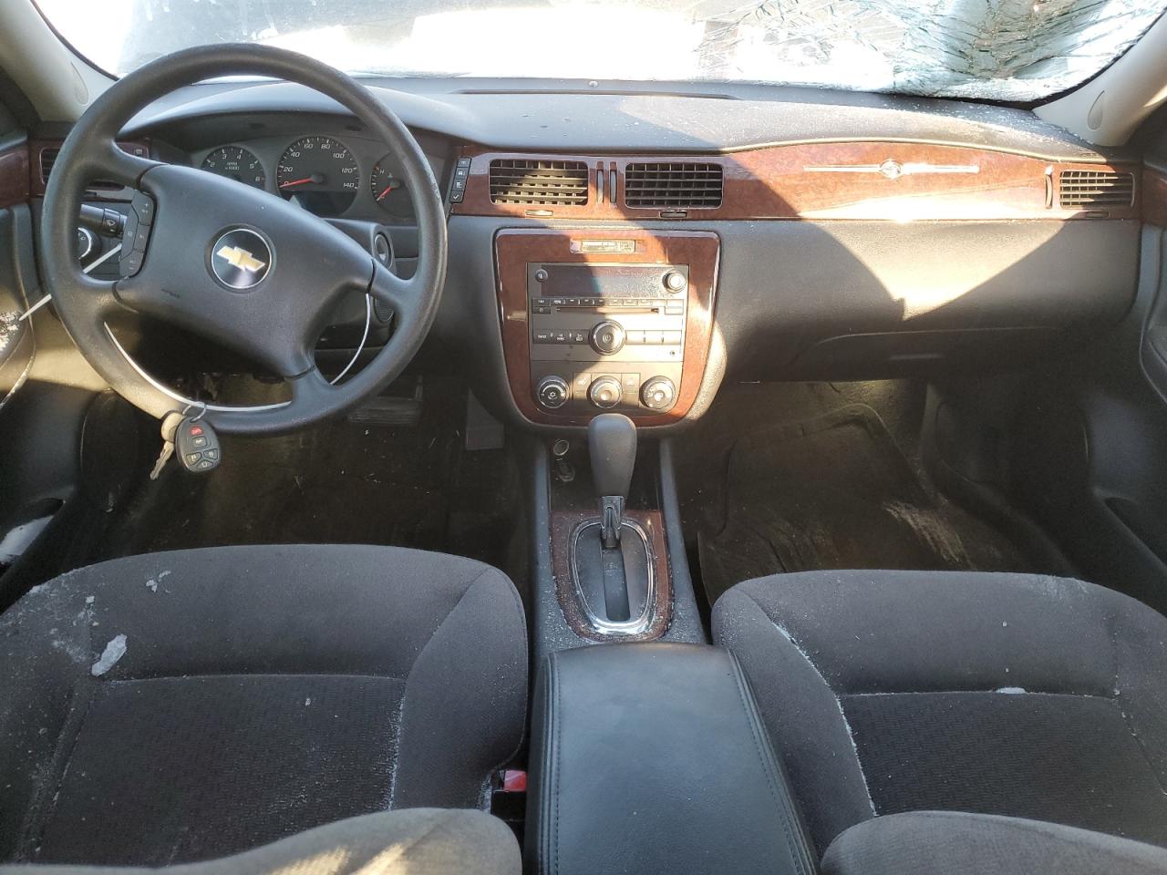 2011 Chevrolet Impala - Image 8