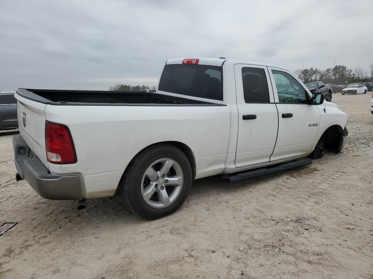 2010 Dodge RAM - Image 3
