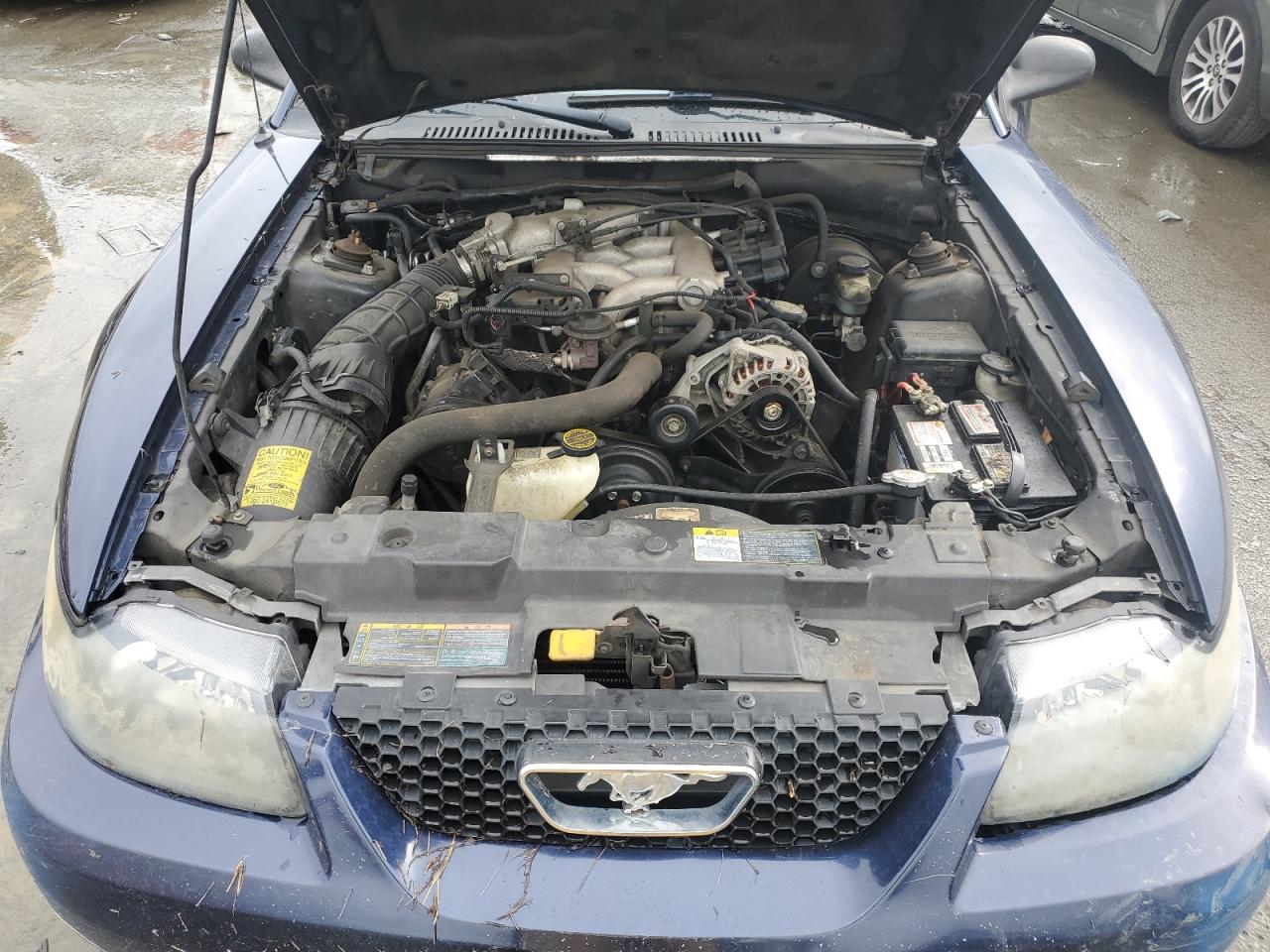 2001 Ford Mustang - Image 11