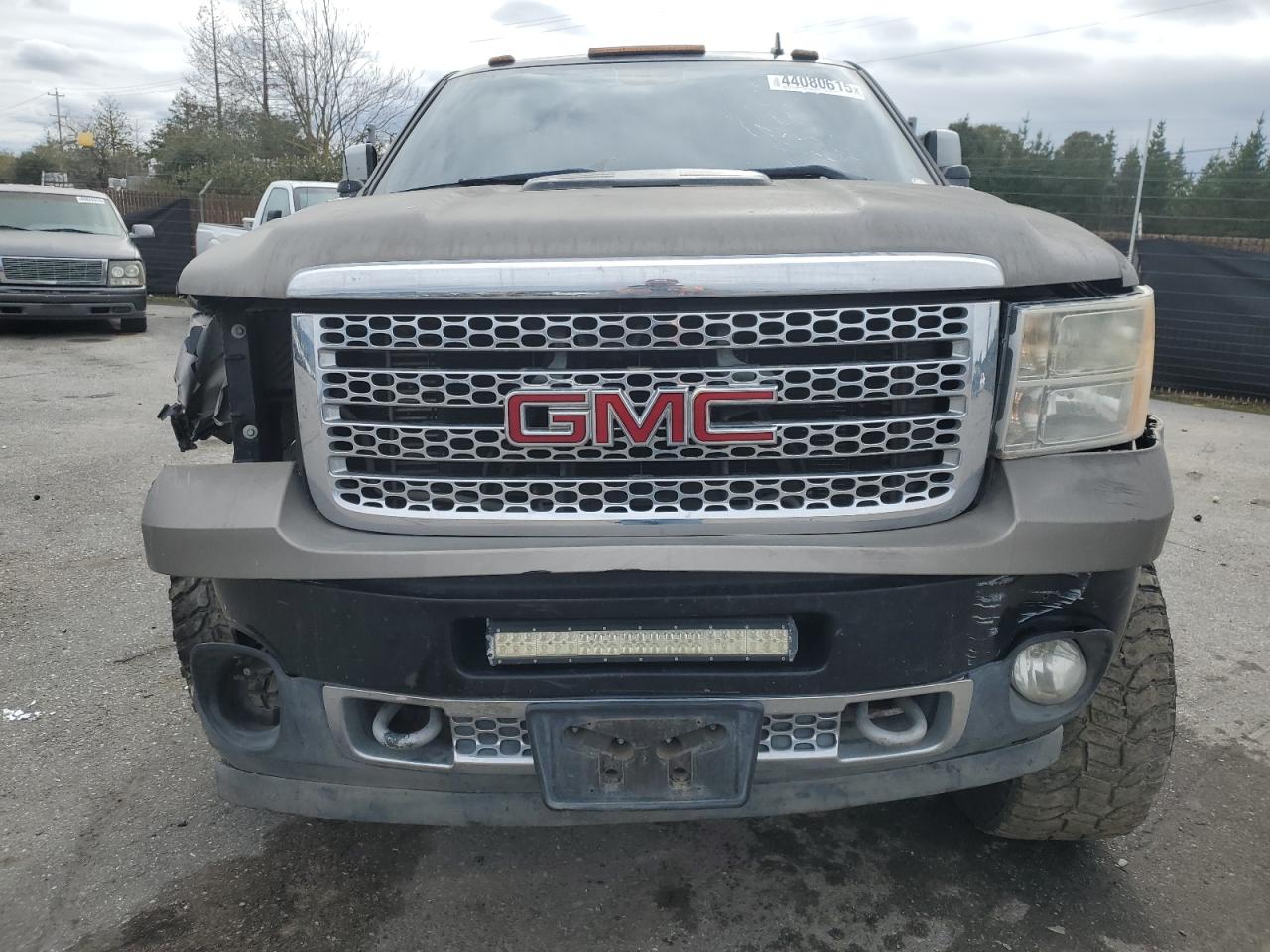 2013 GMC Sierra - Image 5