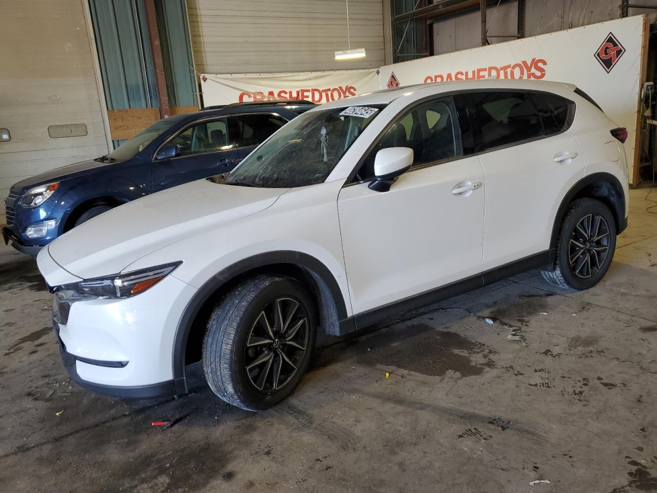 2017 Mazda Cx-5 Grand Touring for Sale in Eldridge, IA - Minor Dent/Scratches