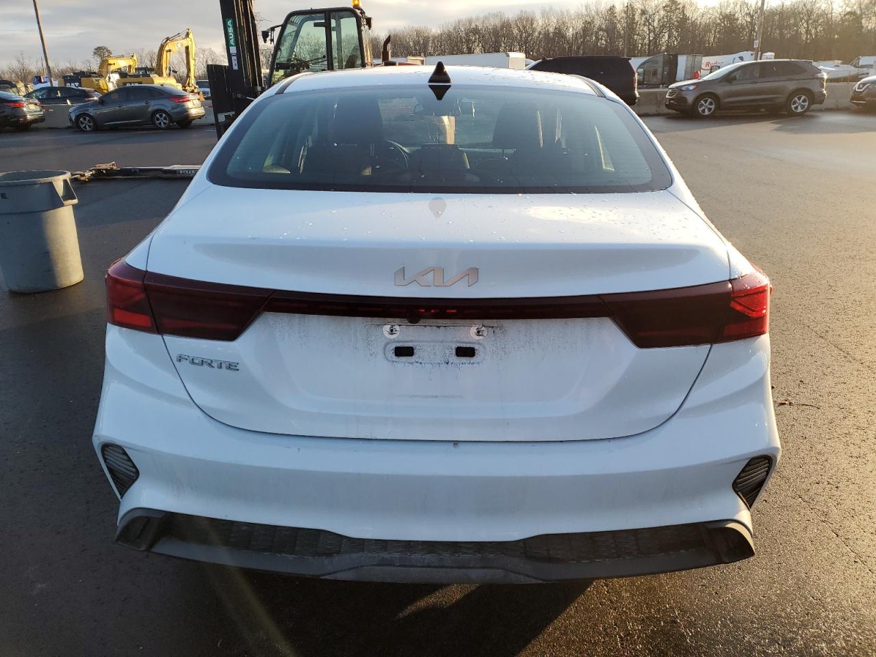 2024 Kia Forte - Image 6