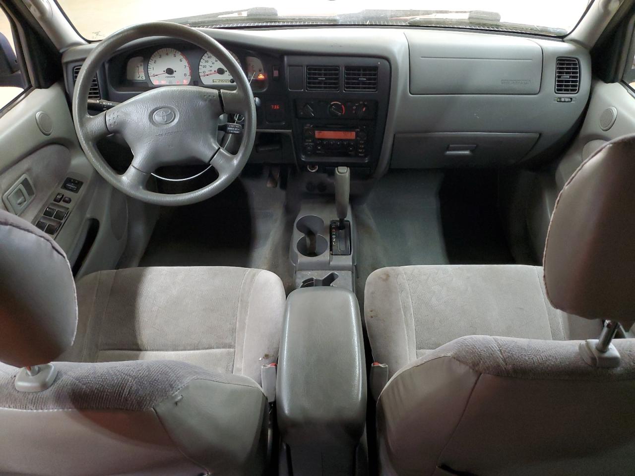 2003 Toyota Tacoma - Image 8
