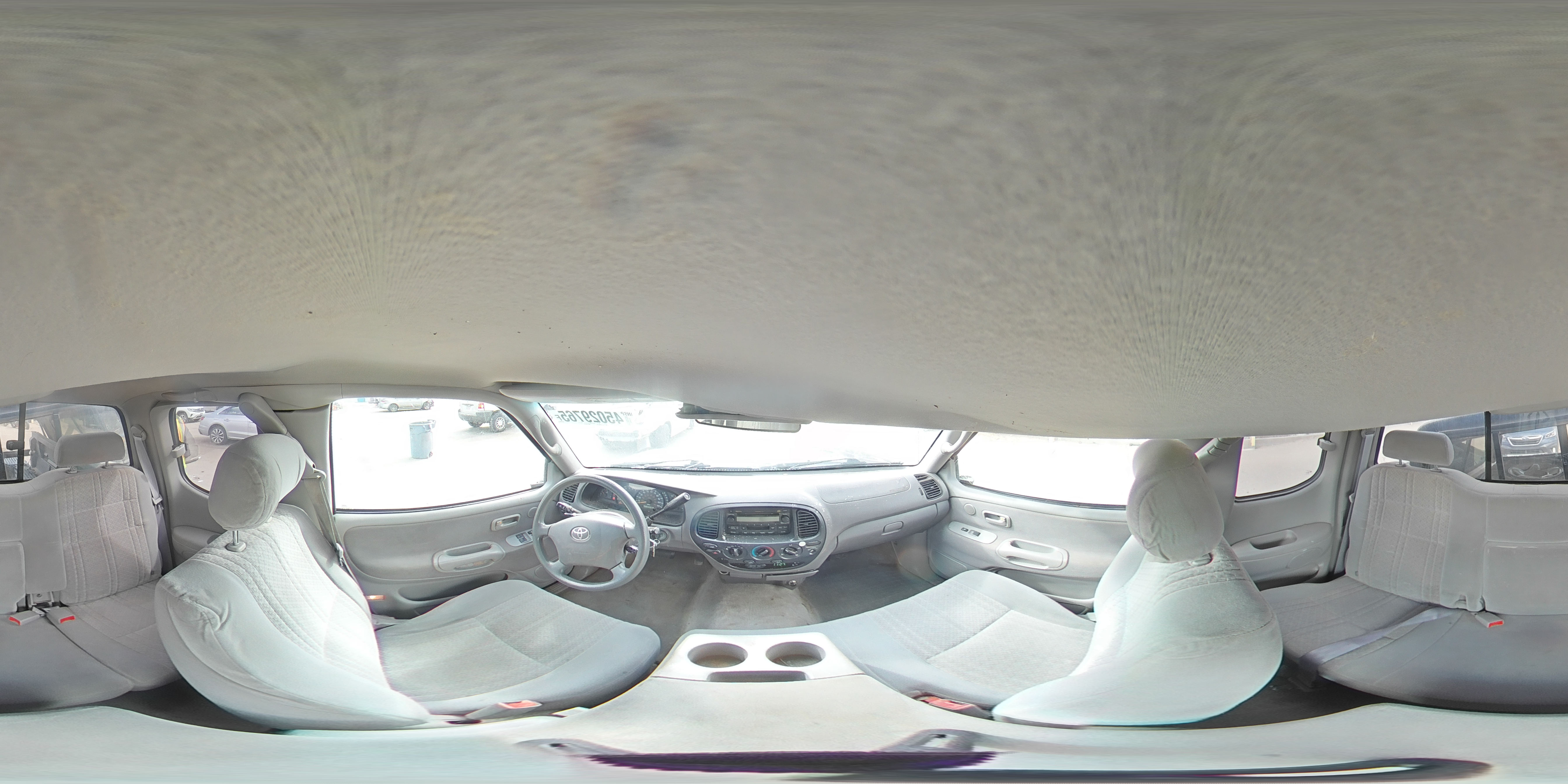 2004 Toyota Tundra - Image 13