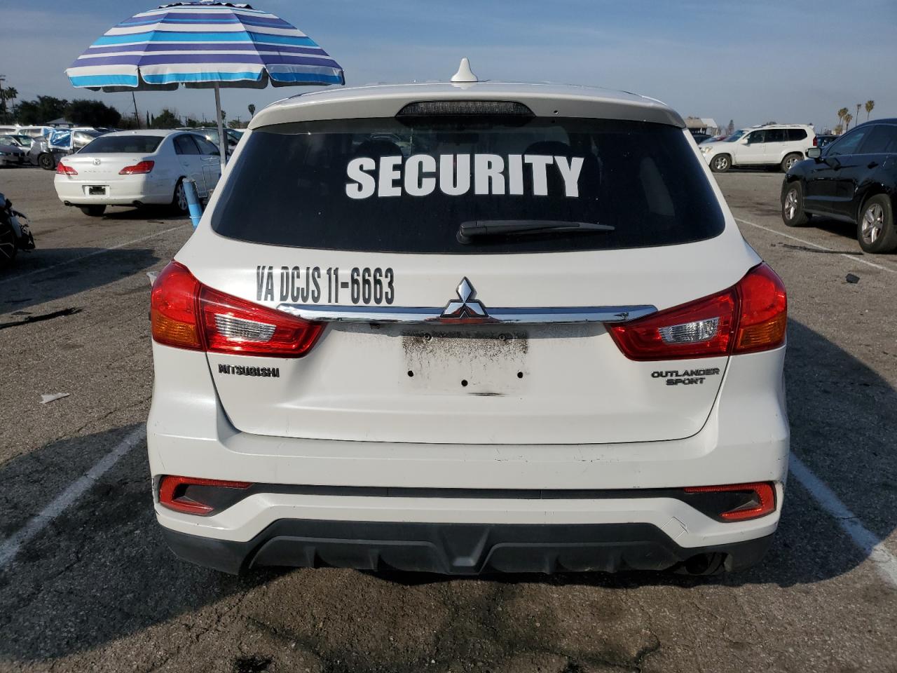 2018 Mitsubishi Outlander - Image 6