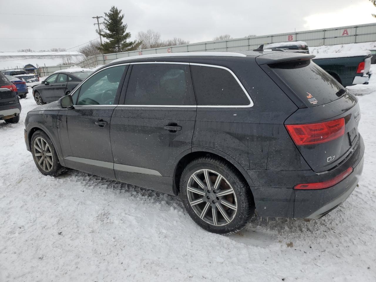 2017 Audi Q7 - Image 2